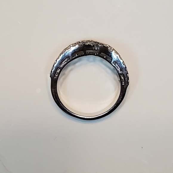 Beautiful design 14K white gold diamond ring - Picture 10 of 11